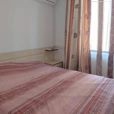 Dom-el Real In Raduga Complex * سفيتي فلاس