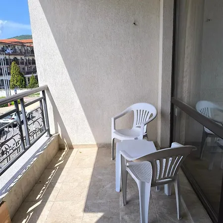 Dom-el Real In Raduga Complex Apartament